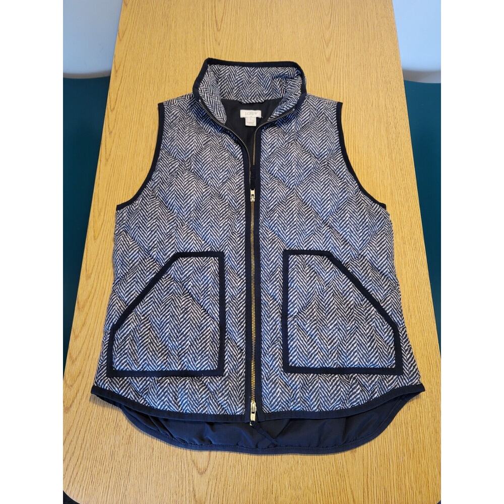 J. Crew Womens Excursion Quilted Puffer Vest Size Small Herringbone Black Cream